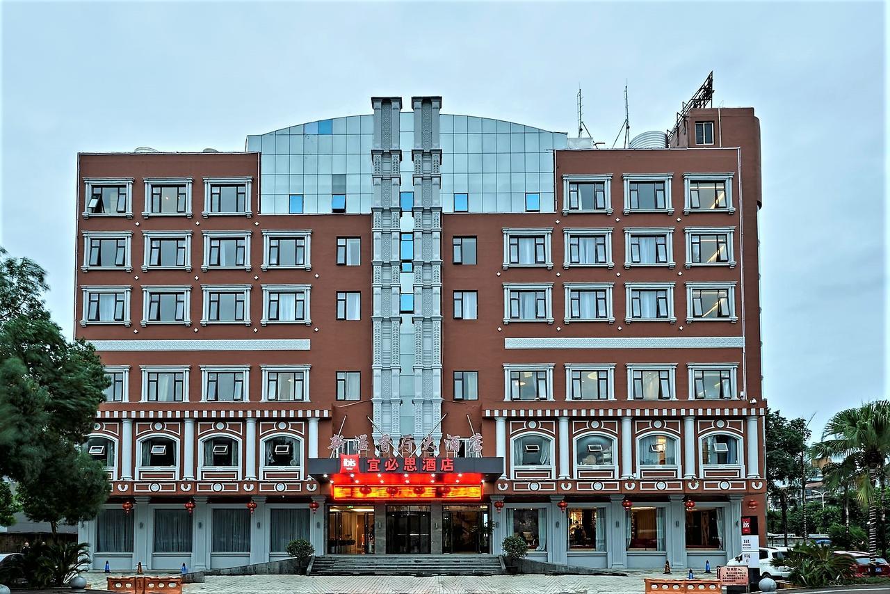 Отель Ibis Wenzhou Ariport Avenue Экстерьер фото